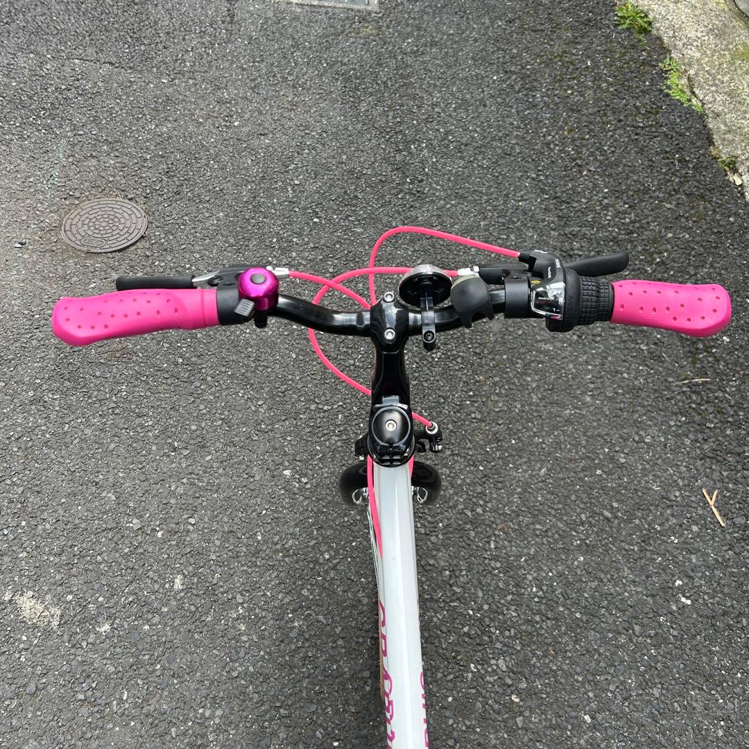 超美品 24インチ女性 神奈川県 引き取り　自転車ホワイト/ピンク