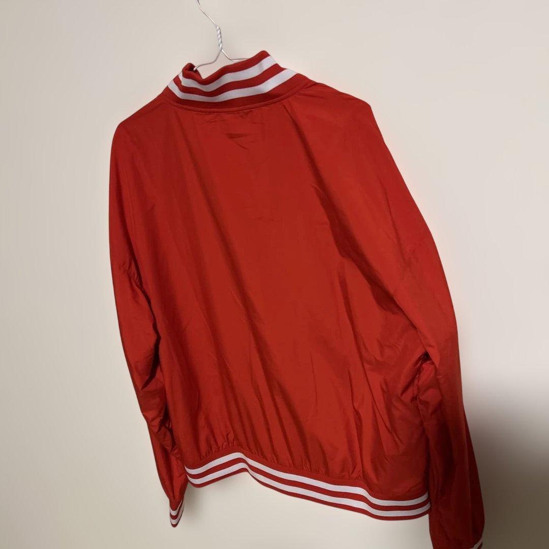 バイエルンミュンヘン　公式ジャケット　メンズL 【新品】　赤　サッカー
