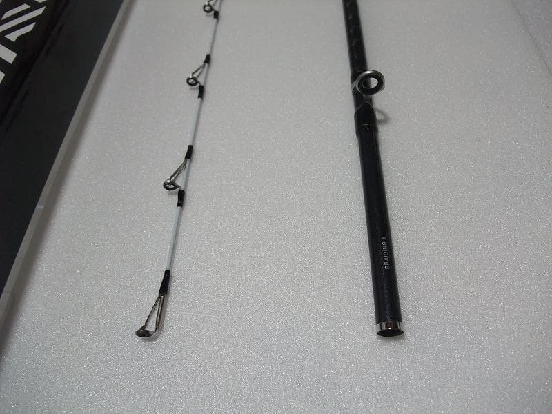 DAIWA 落とし込み MH-240 船竿