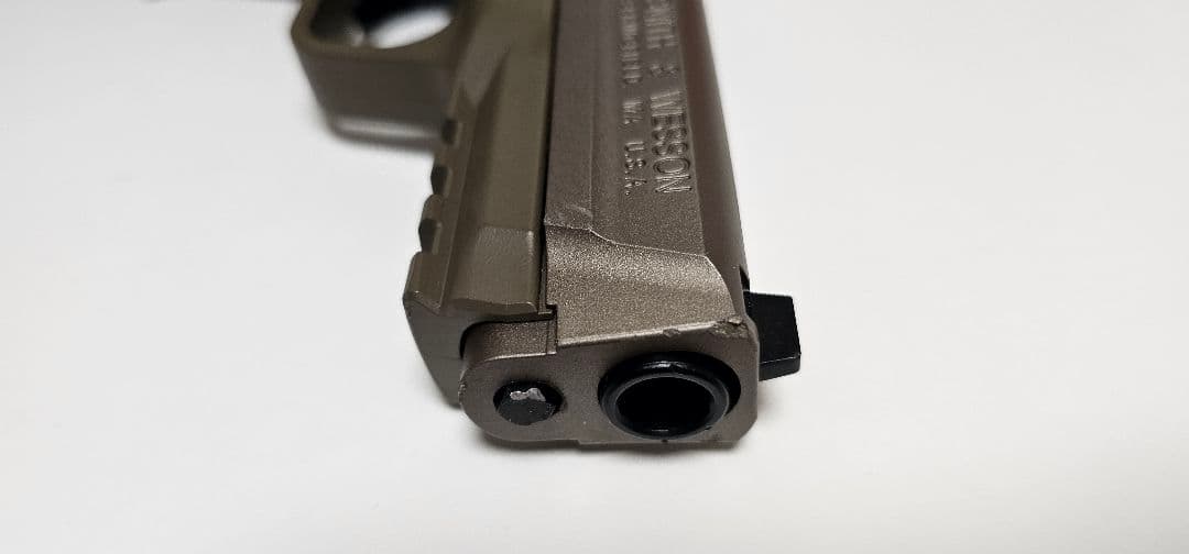 東京マルイ　M&P9 Vcustom スペアマガジン付き