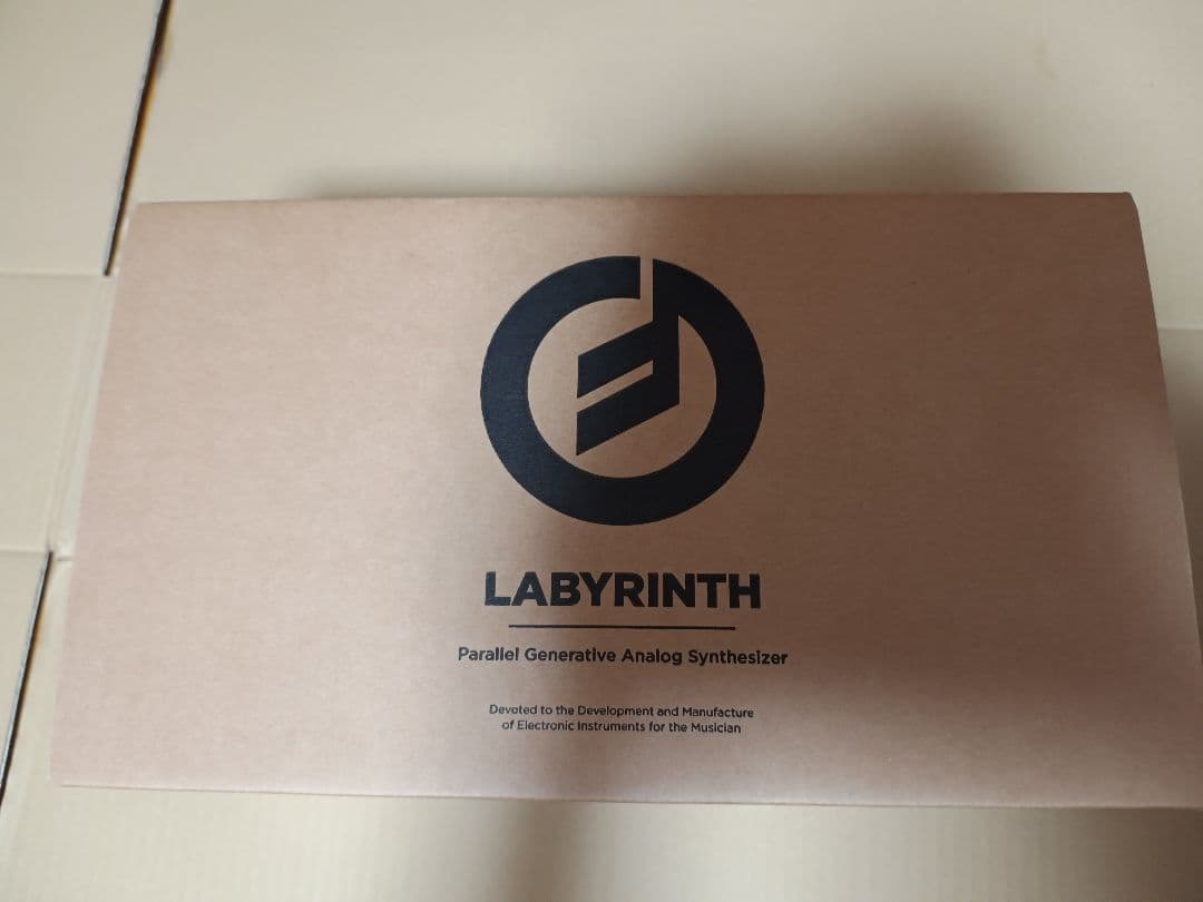 鍵盤楽器 moog LABYRINTH