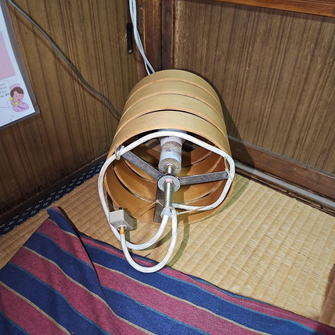 電気シェード
