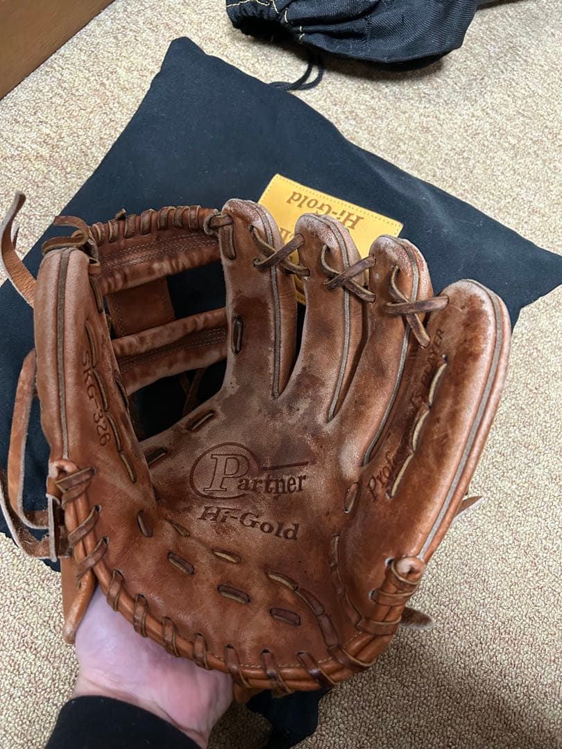 ハイゴールド硬式グローブ 内野手用