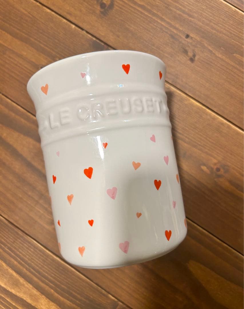 ルクルーゼ⭐︎渋谷ヒカリエ限定⭐︎ハートデカール　キッチンツール立て