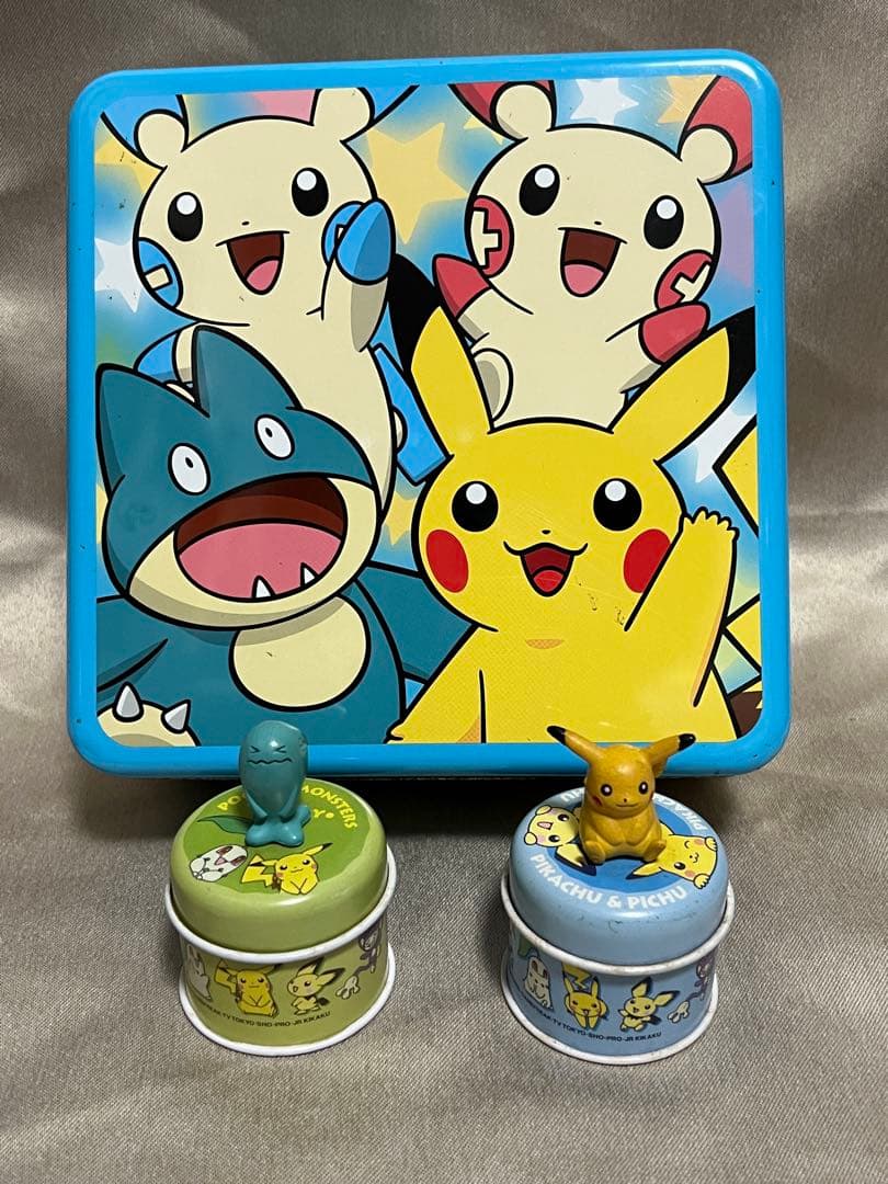 【初期レア品】ポケモンセンターお菓子缶　フィギュア缶
