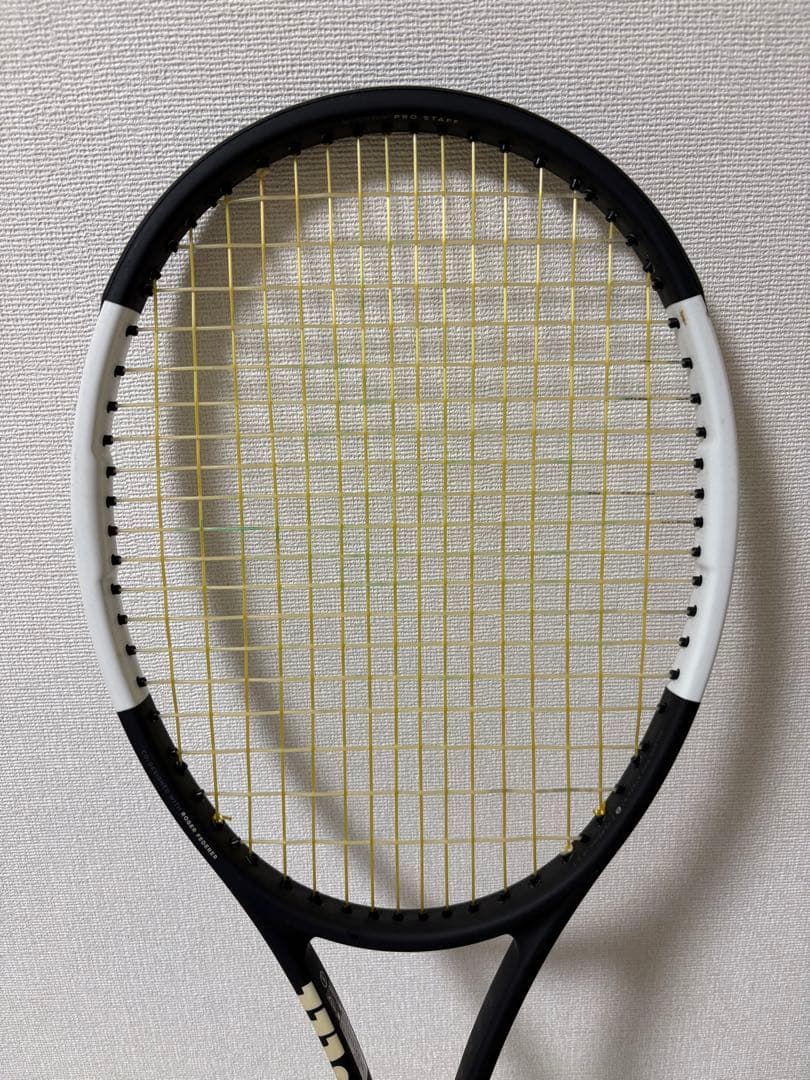 Wilson Pro Staff 97 v12 G3テニスラケット