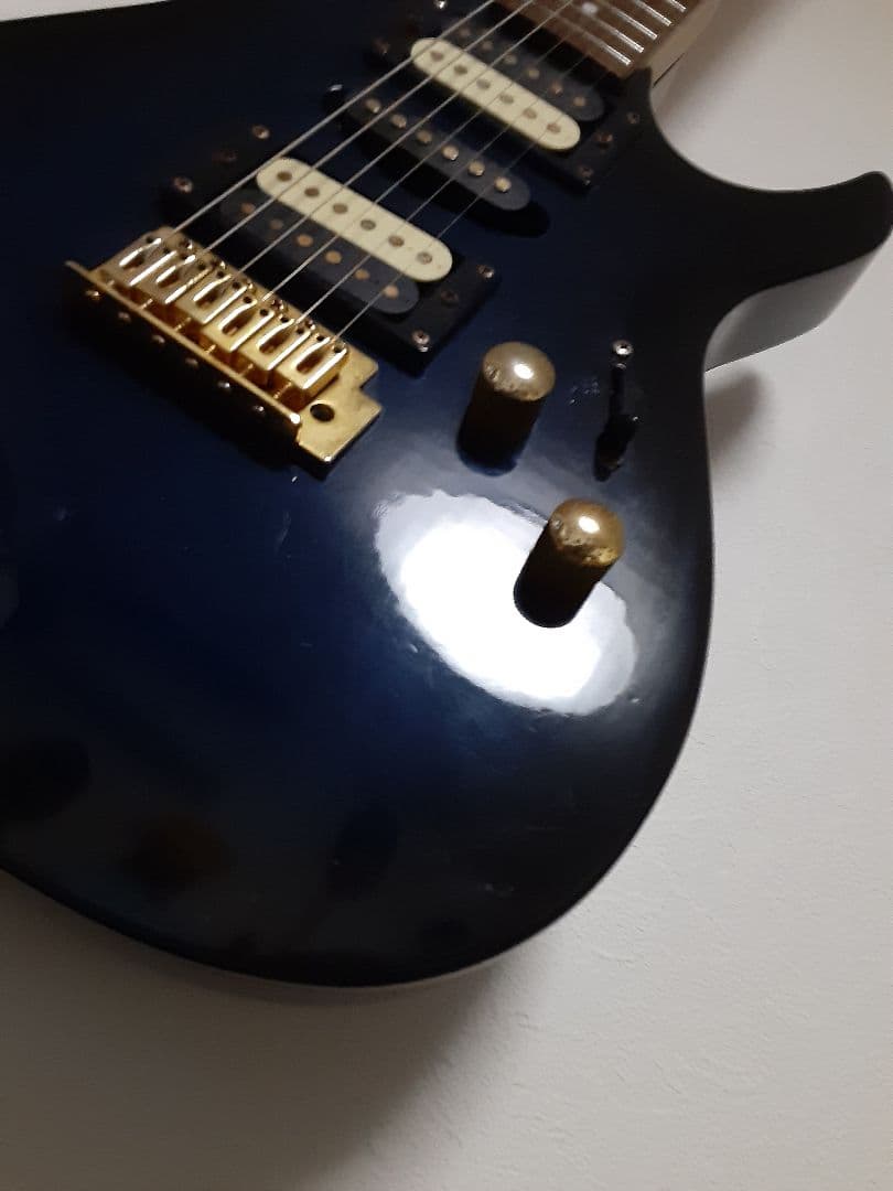 メルカリ便　anboy アンボイ　エレキギター　弦新品　ソフトケース付き