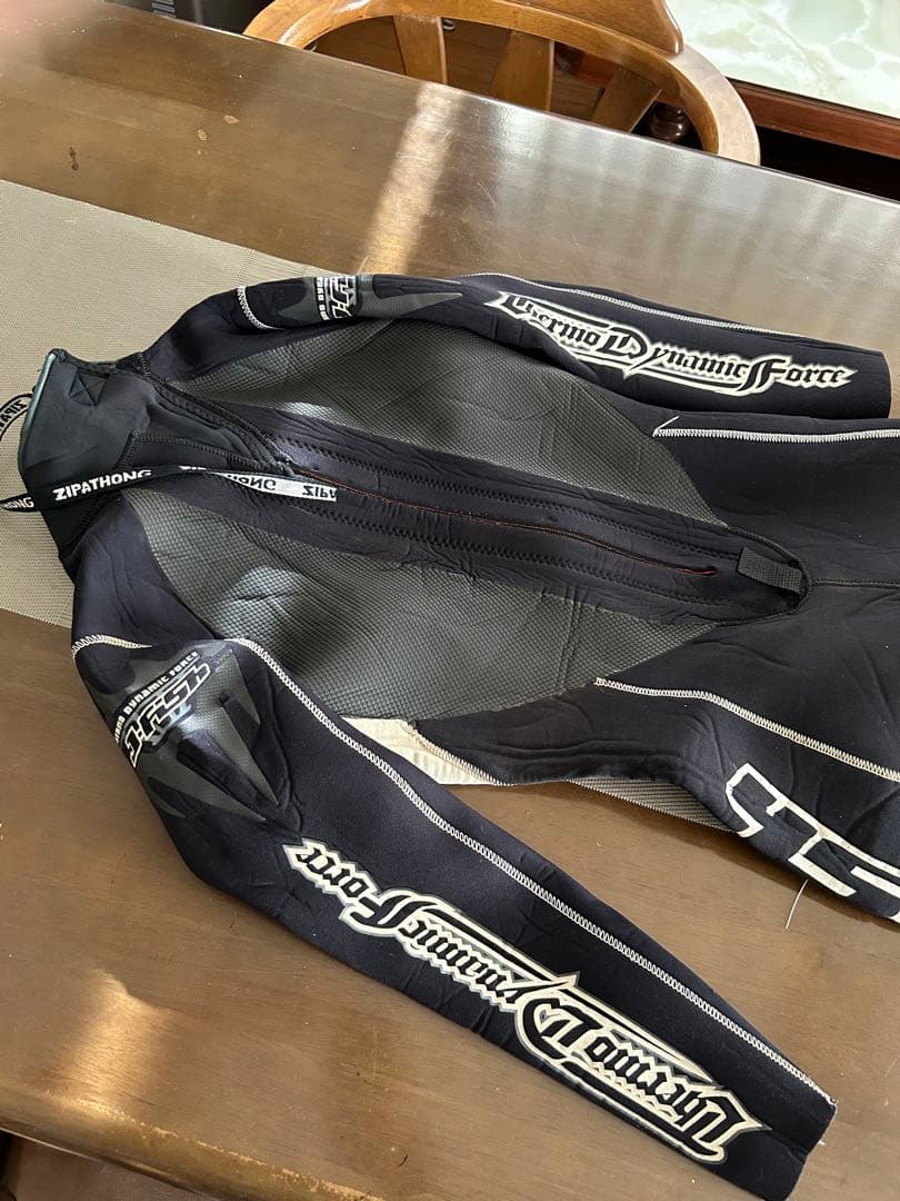 JFISH thermodynamicforceセミドライスーツ ジェットスキー