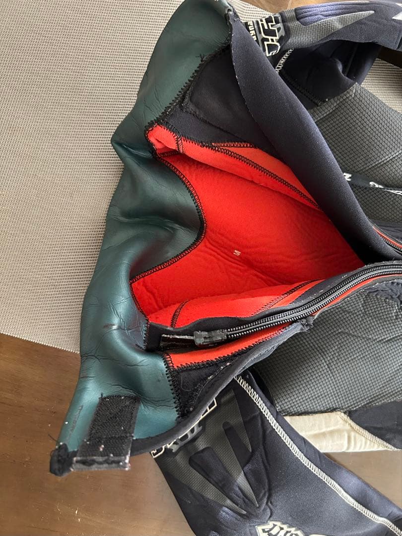 JFISH thermodynamicforceセミドライスーツ ジェットスキー