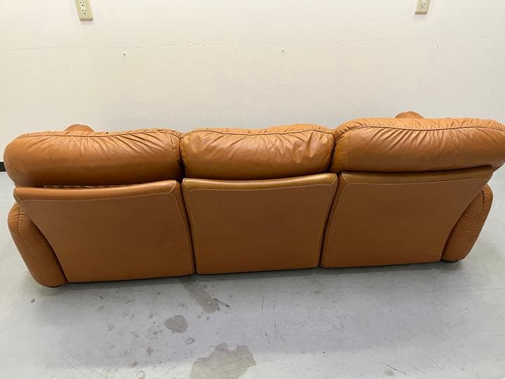 ゴメス