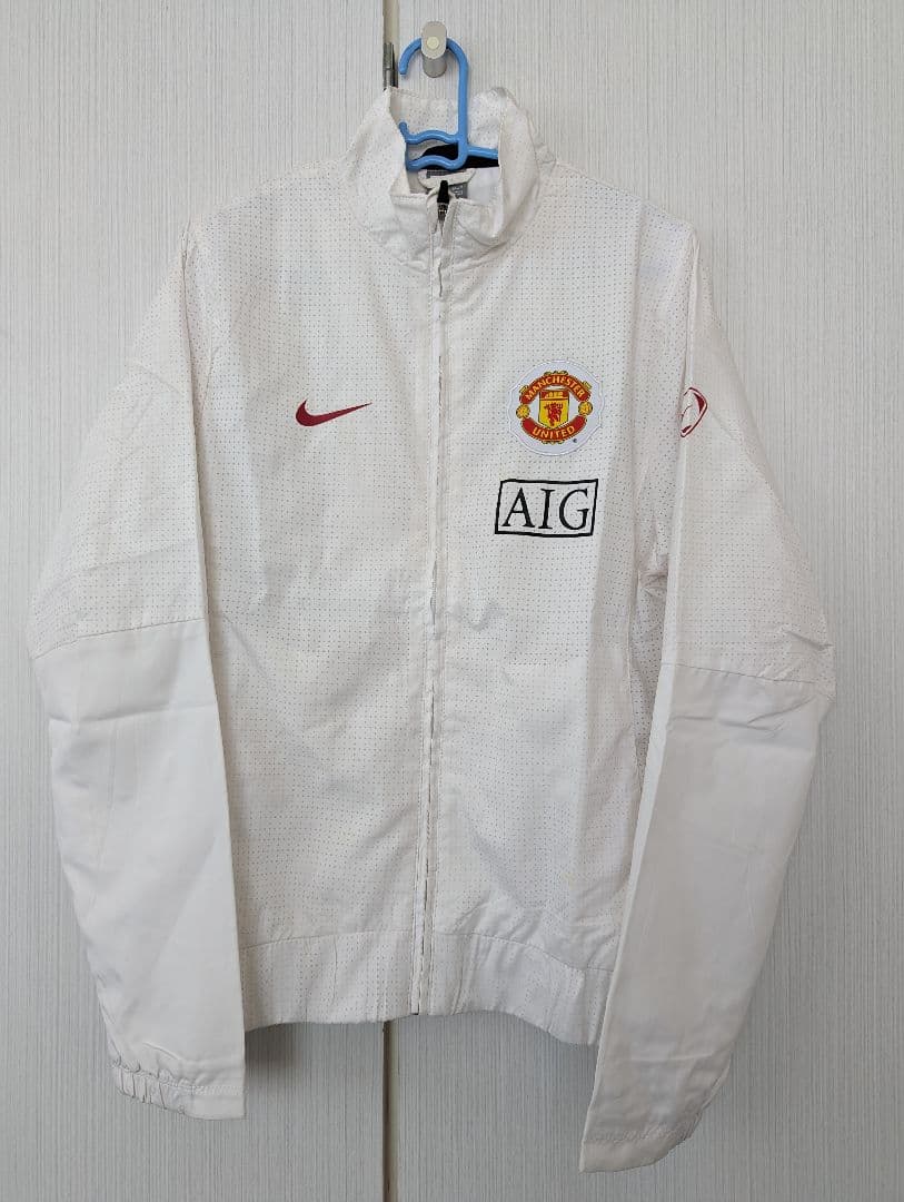 み*ー様 Manchester United Nike ジャケット ホワイト サ