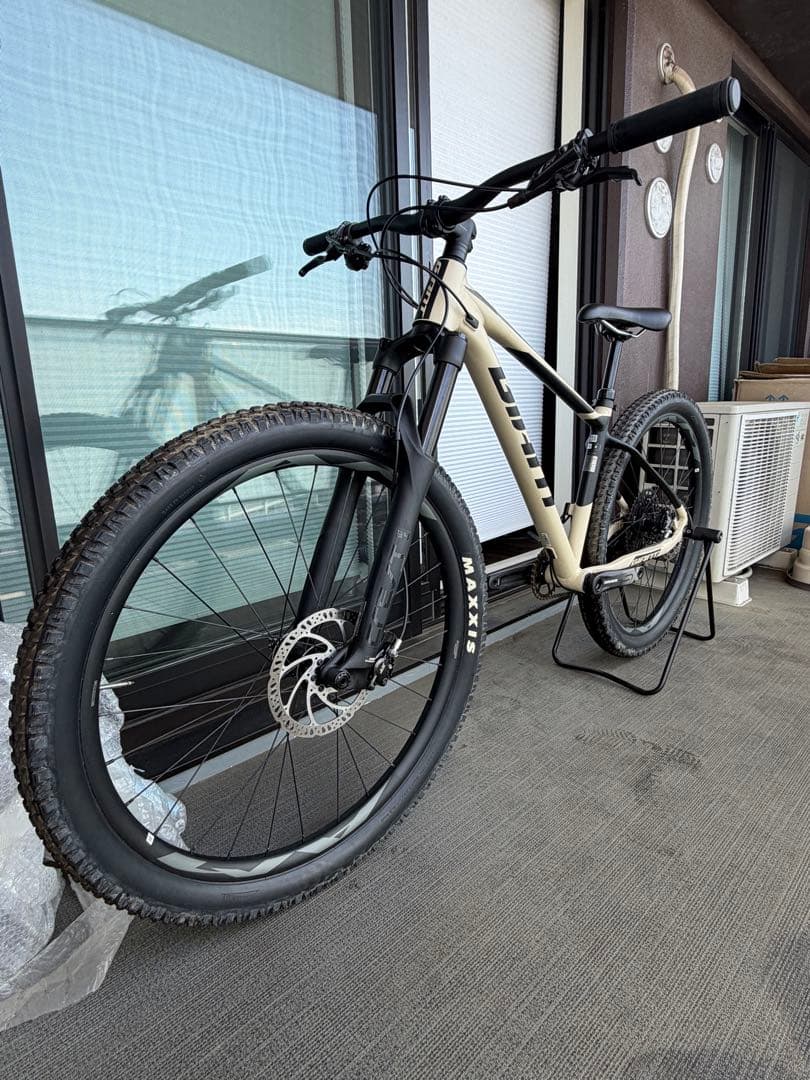 手渡しのみ GIANT FATHOM2 【シマノDEORE XTブレーキカスタム