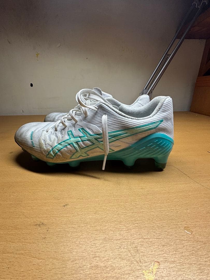 ASICS アクロス3