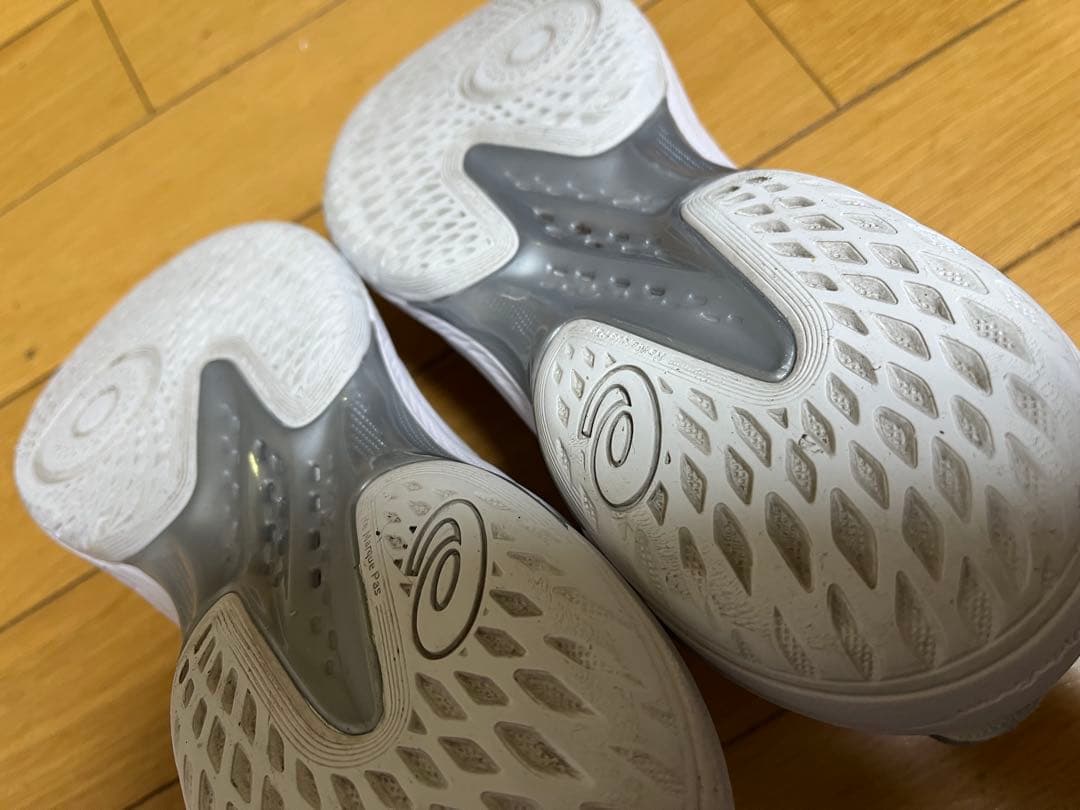美品✨asics GLIDE NOVA 23.5 グライドノヴァff4