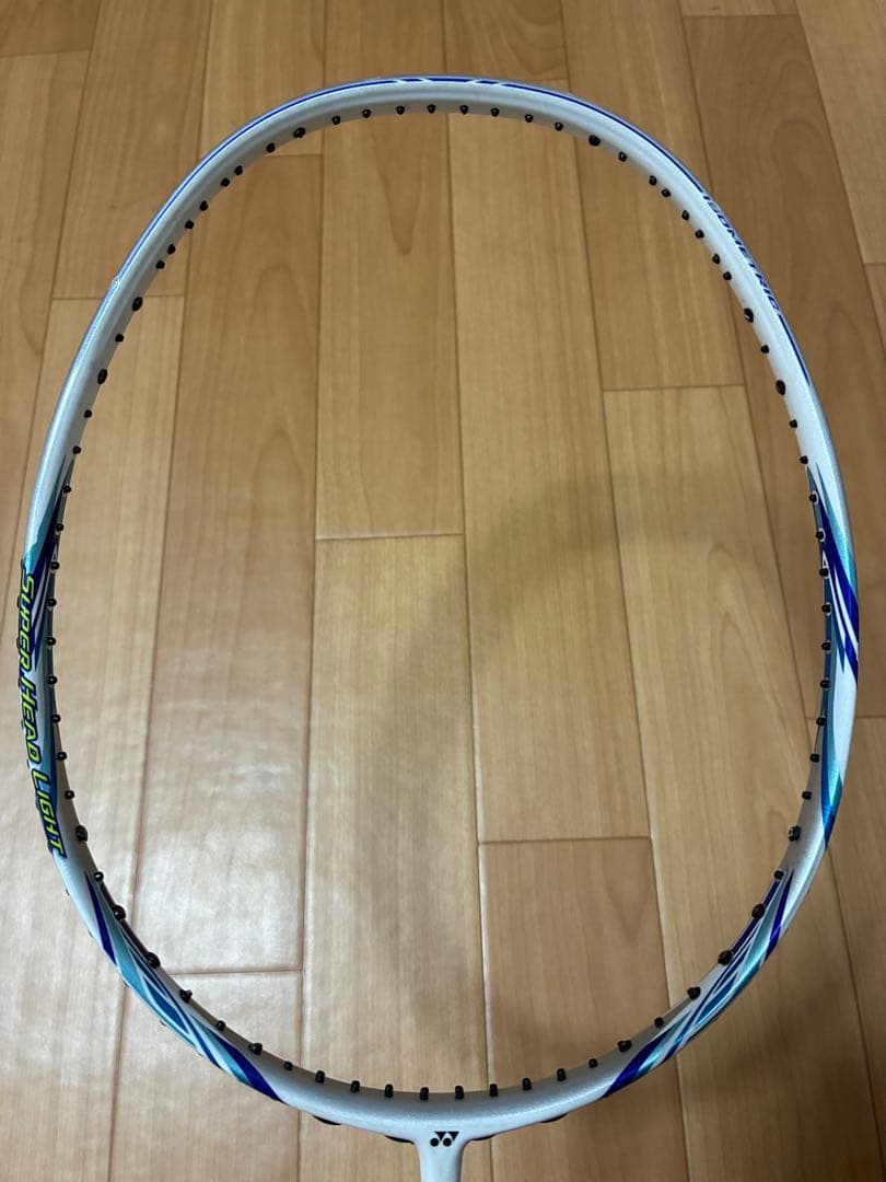 ヨネックスバドミントンラケット　NANORAY 450 LIGHT 4U6
