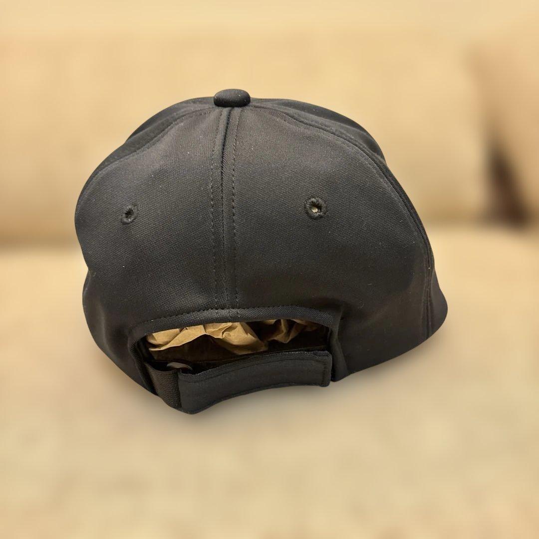 【未使用】1piu1uguale3BK CAP
