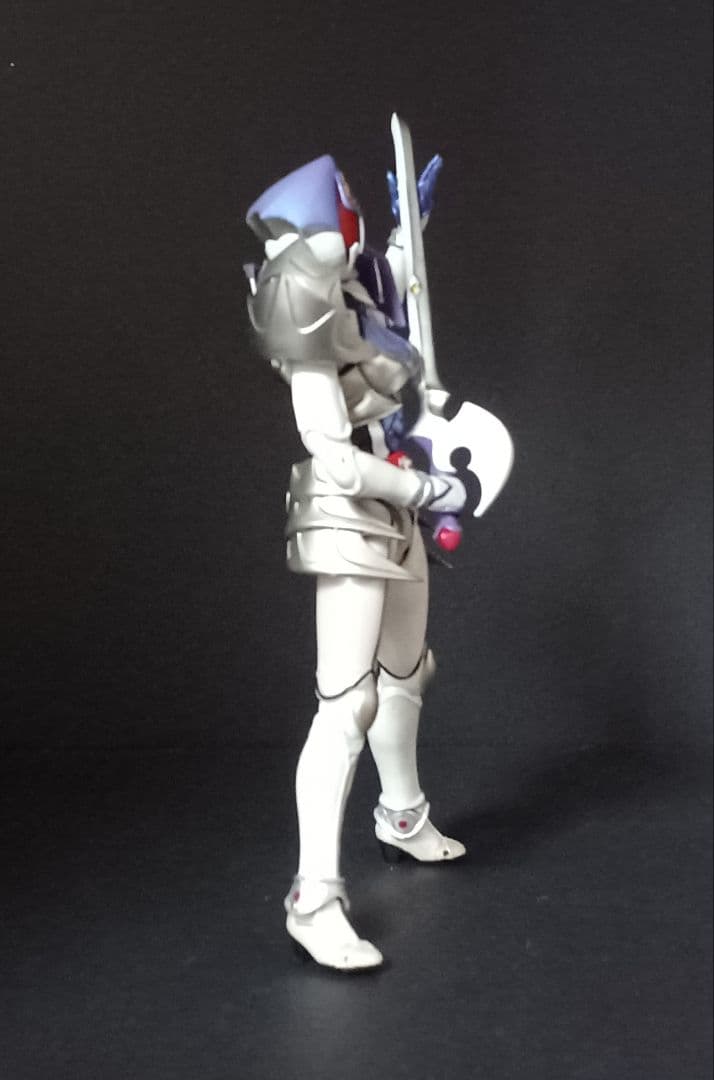 rikougen　S.H.Figuarts 仮面ライダーキバーラ