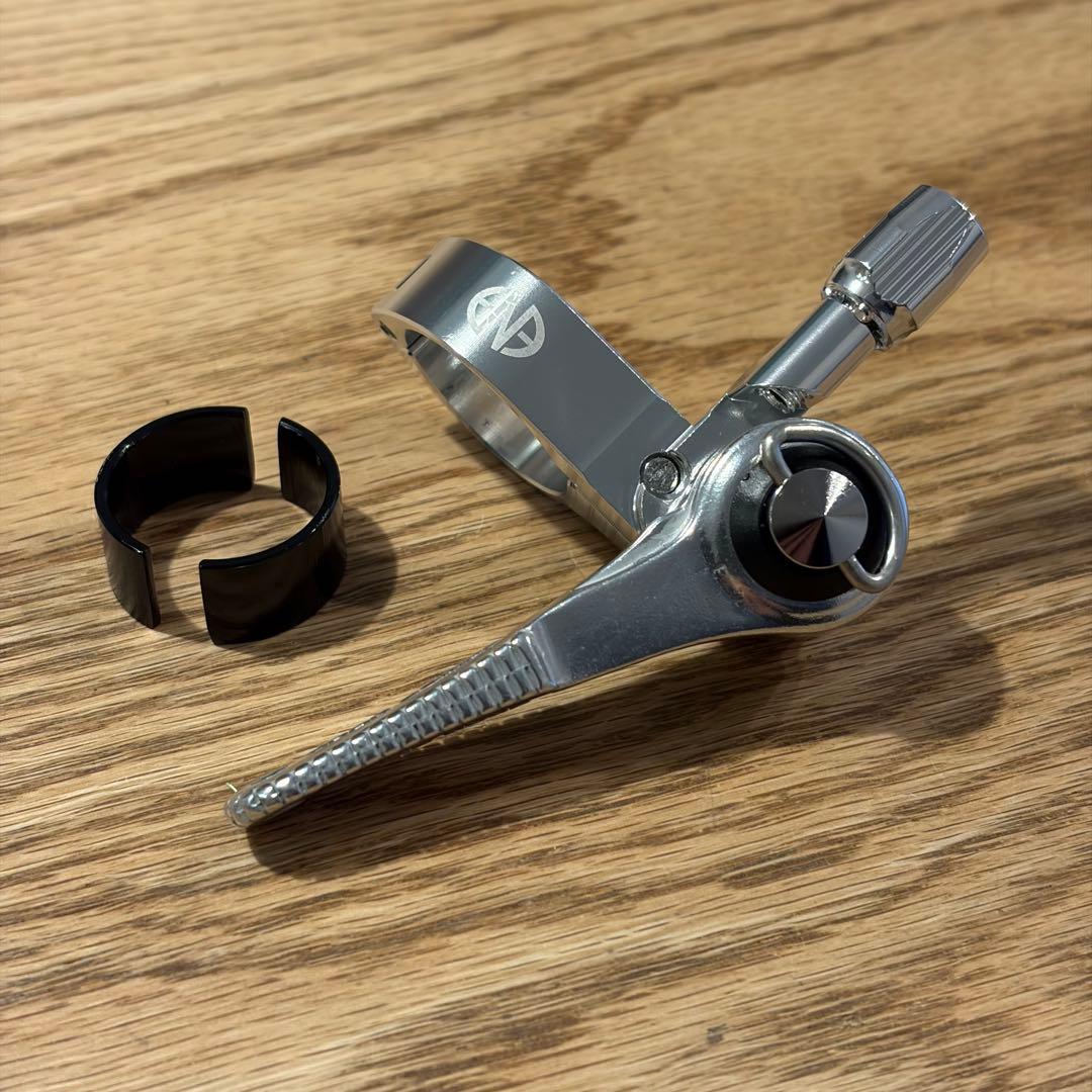 ENE CICLO thumb shifter (silver) 右のみ