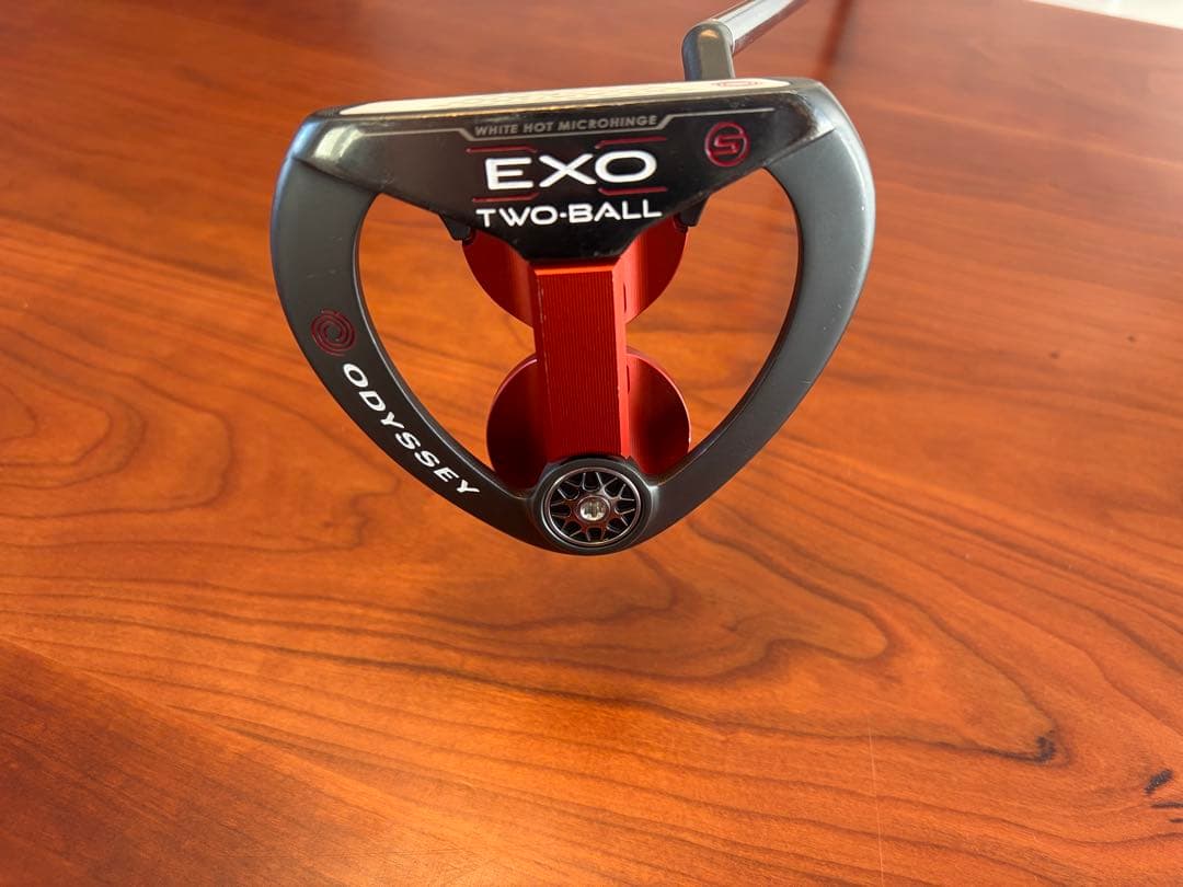ODYSSEY EXO TWO-BALL パター