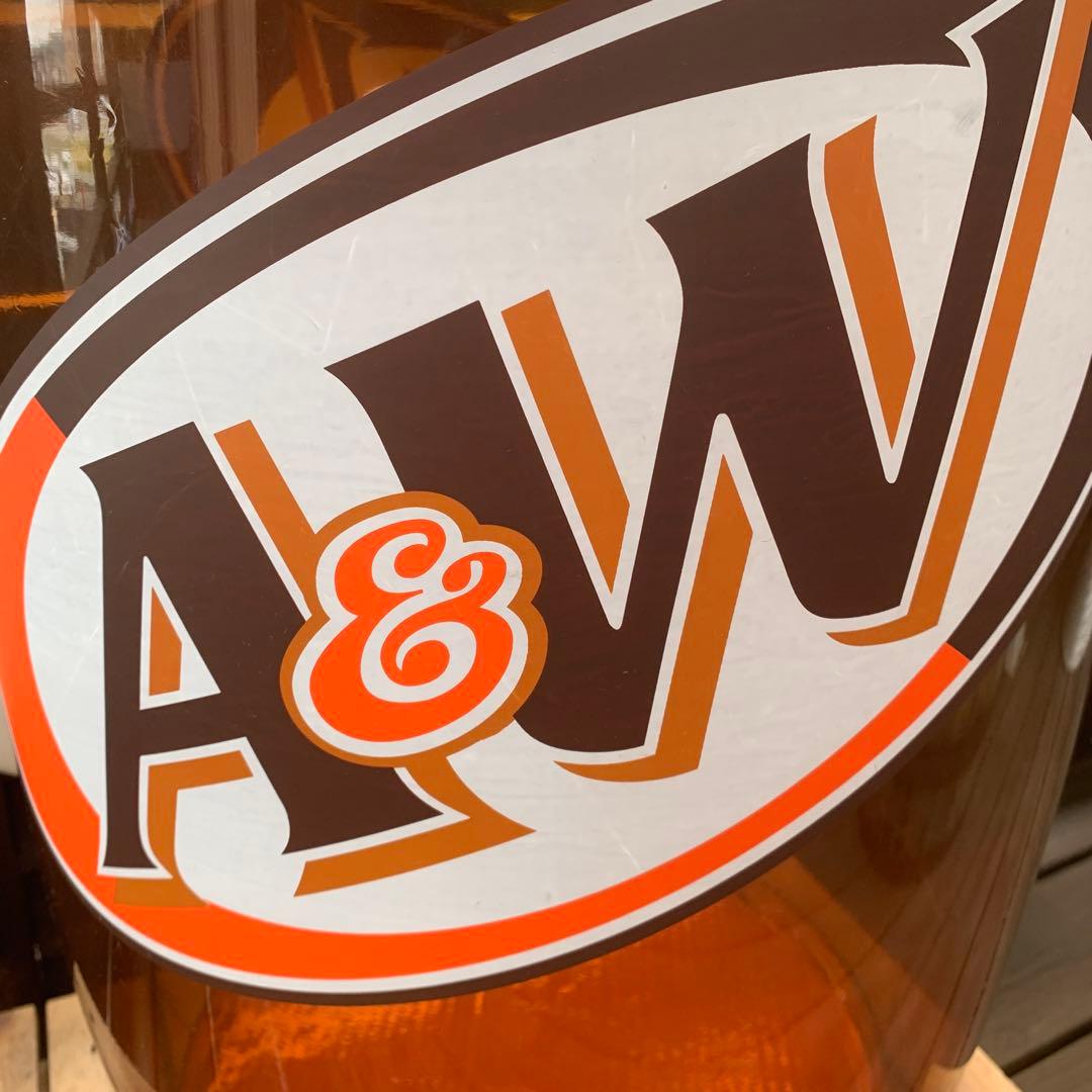 A&W ビールジョッキ型インフレータブル
