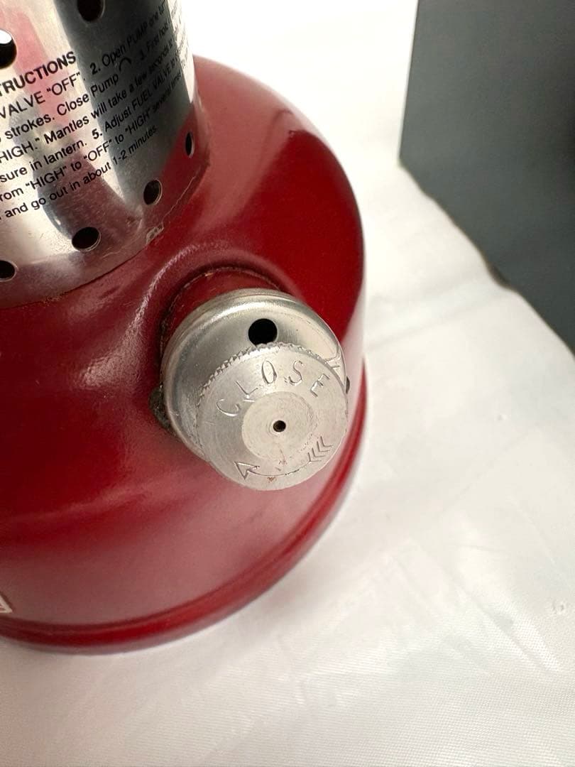 Coleman ガソリンランタン 200B703J スチールケース付き 93年製