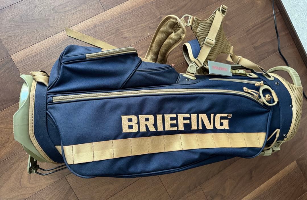 BRIEFING ゴルフキャディバッグ ネイビー・ベージュ