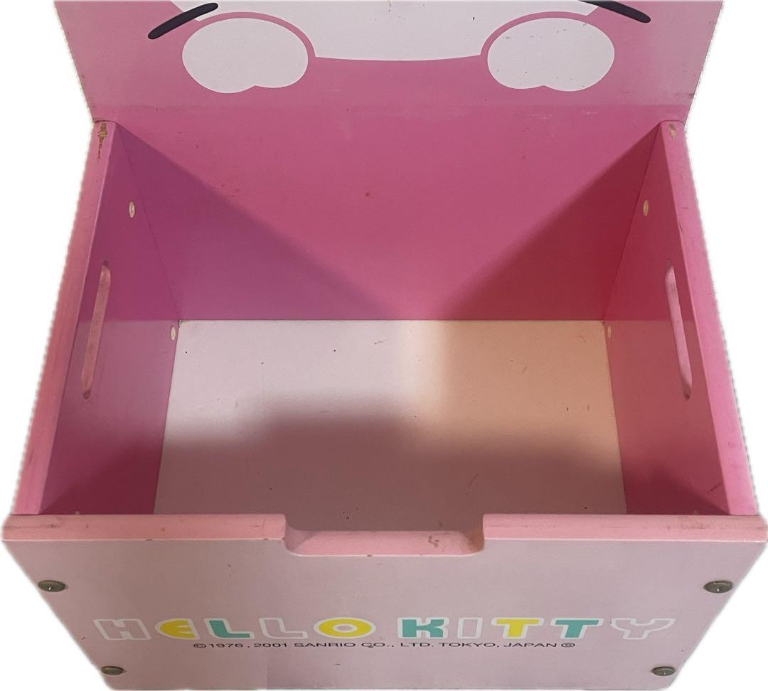 ロ　キティ 収納ボックス兼椅子ドレスのぬいぐるみミスドコラボぬいぐるみストラップ