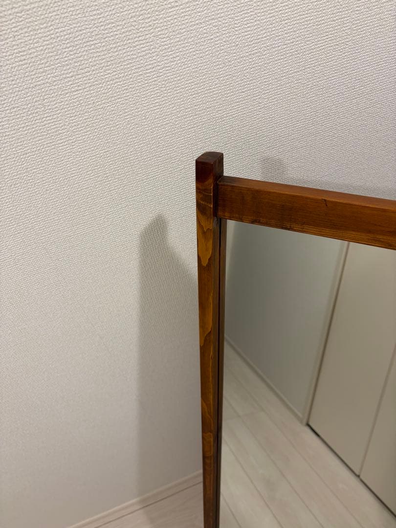木製スタンドミラー