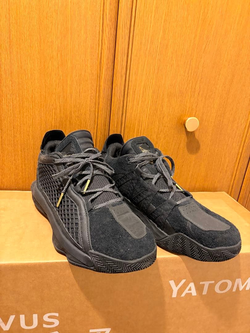 adidas Dame6 スニーカー