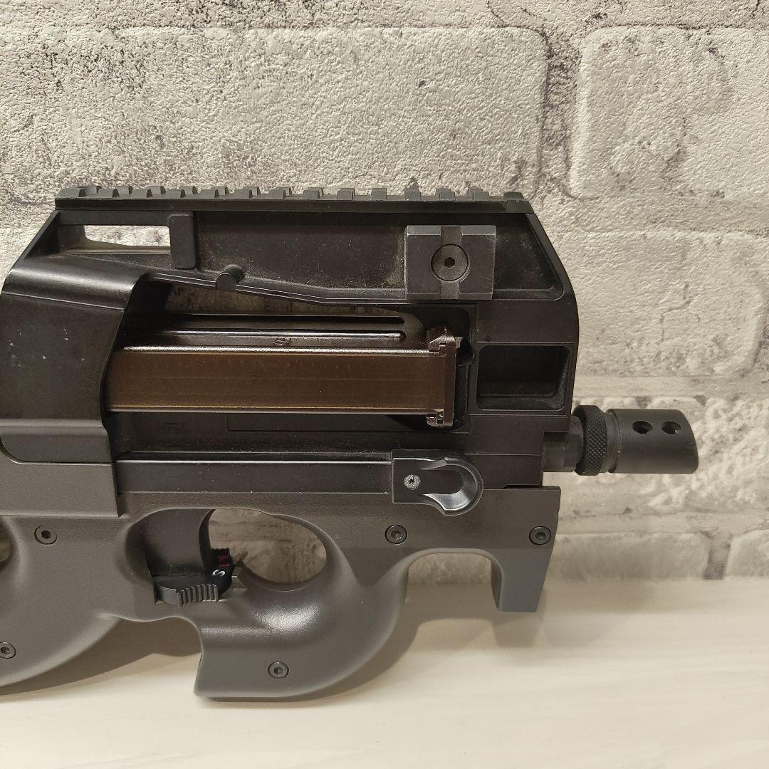 東京マルイ 電動ガン P-90 ※ジャンク