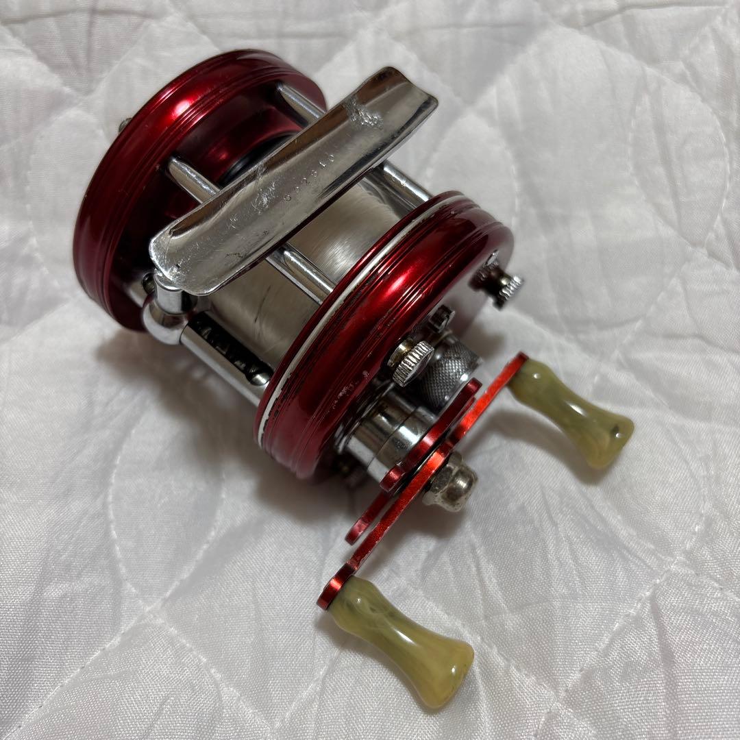 ABU Ambassadeur 5000 中古
