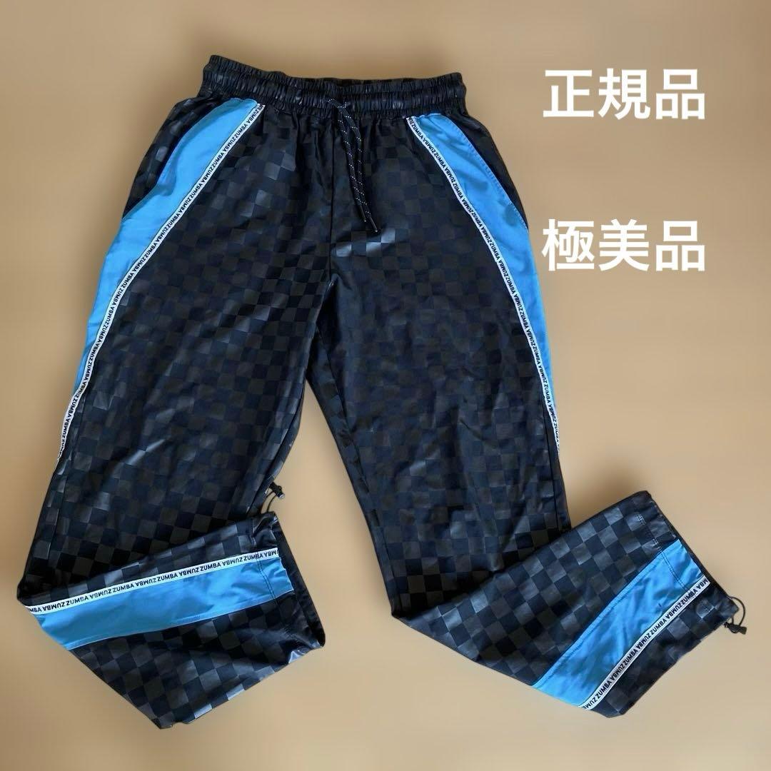 正規　極美品ZUMBAシャカパン