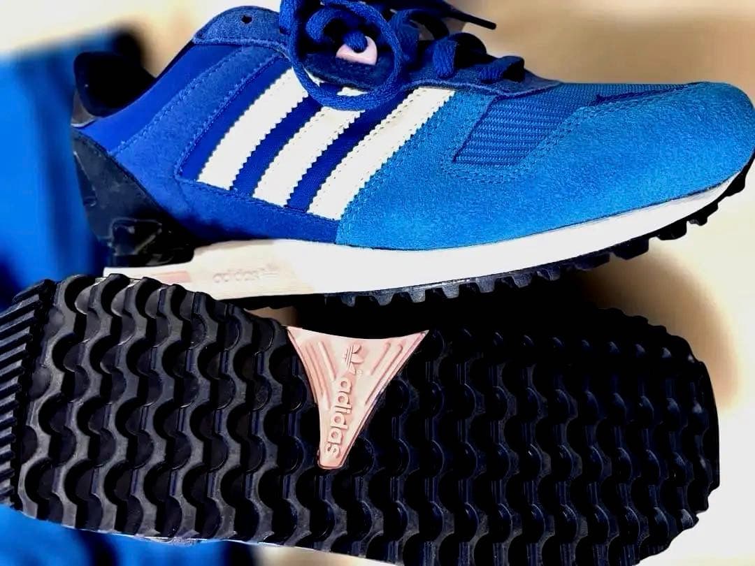 adidas 3点セット レディース】 ジャージ・スニーカー・サンバイザー
