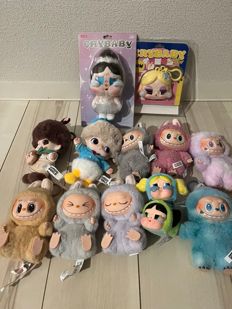 POP MART ぬいぐるみキーホルダー