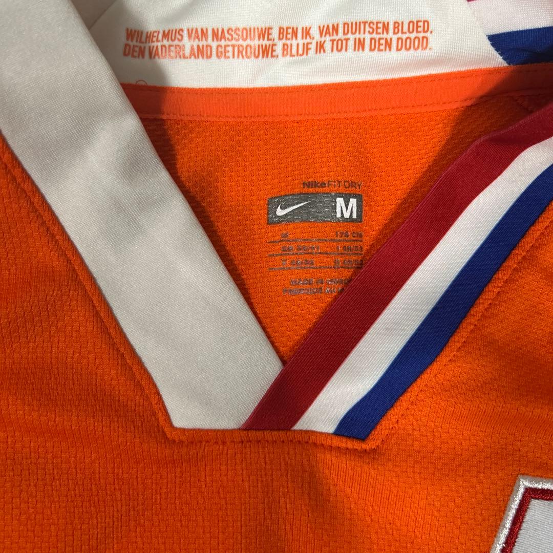 Nike オランダ代表 シャツ Mサイズ 9番　V.NISTELROOY