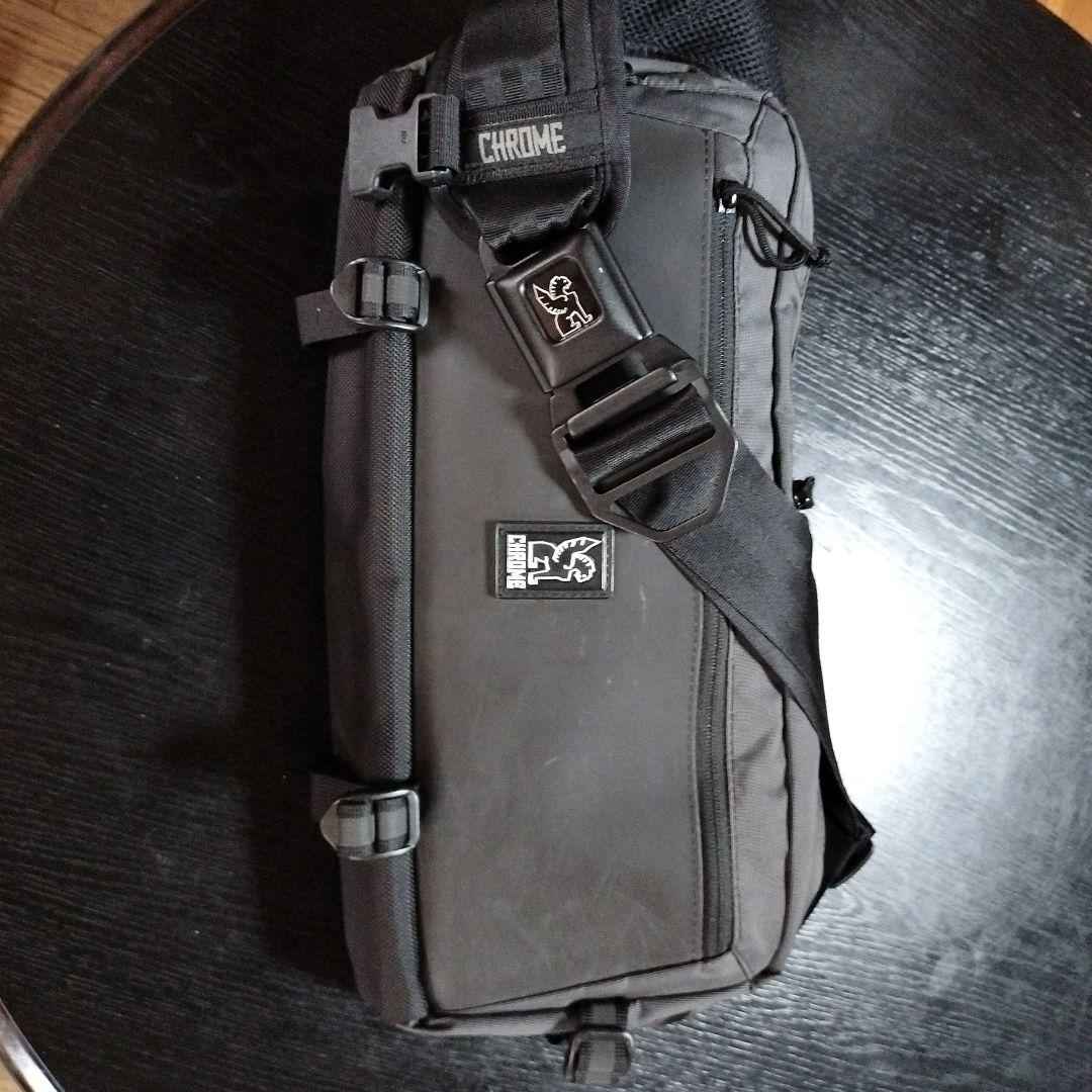クローム カデットブラック