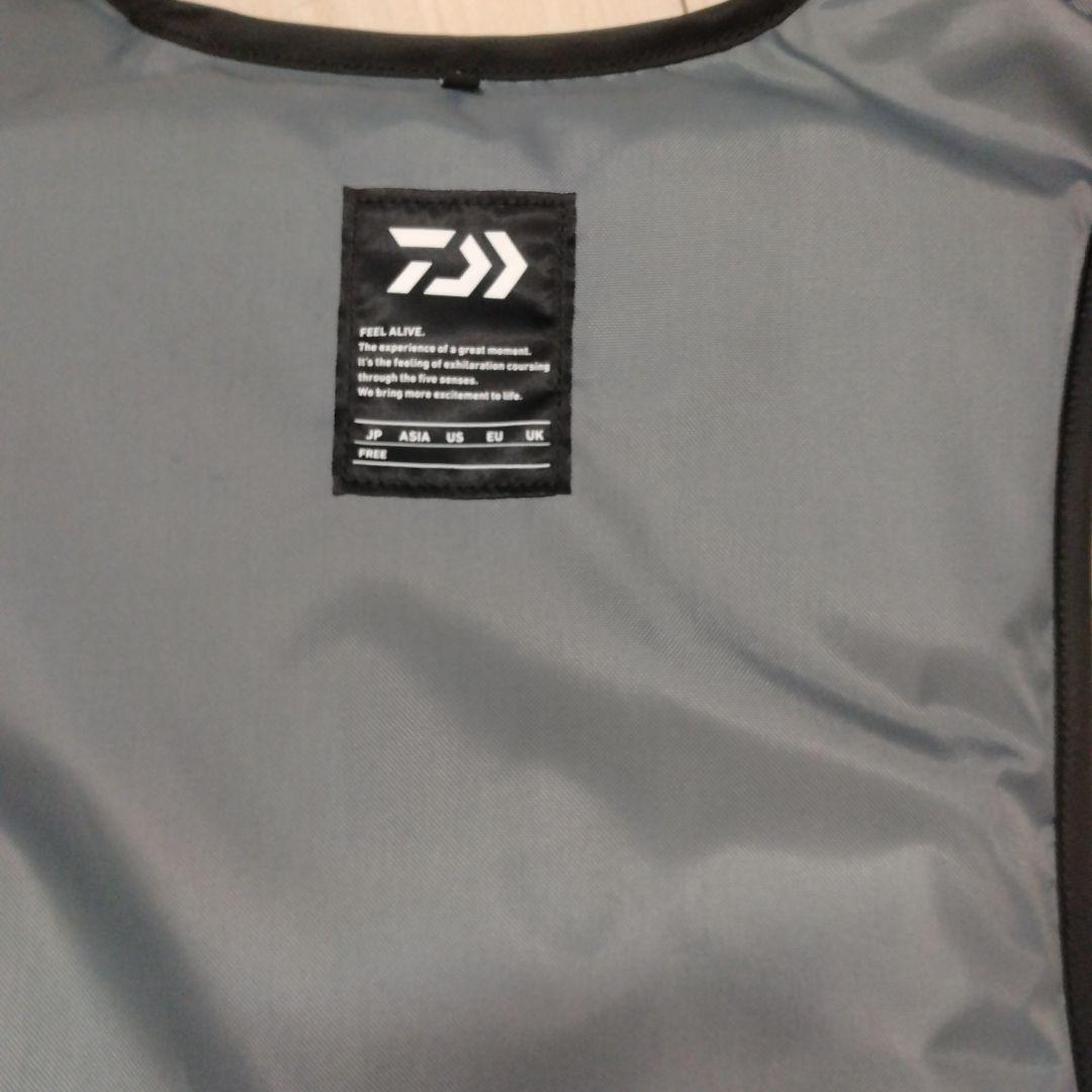 Daiwa DF-6324 フローティングベスト