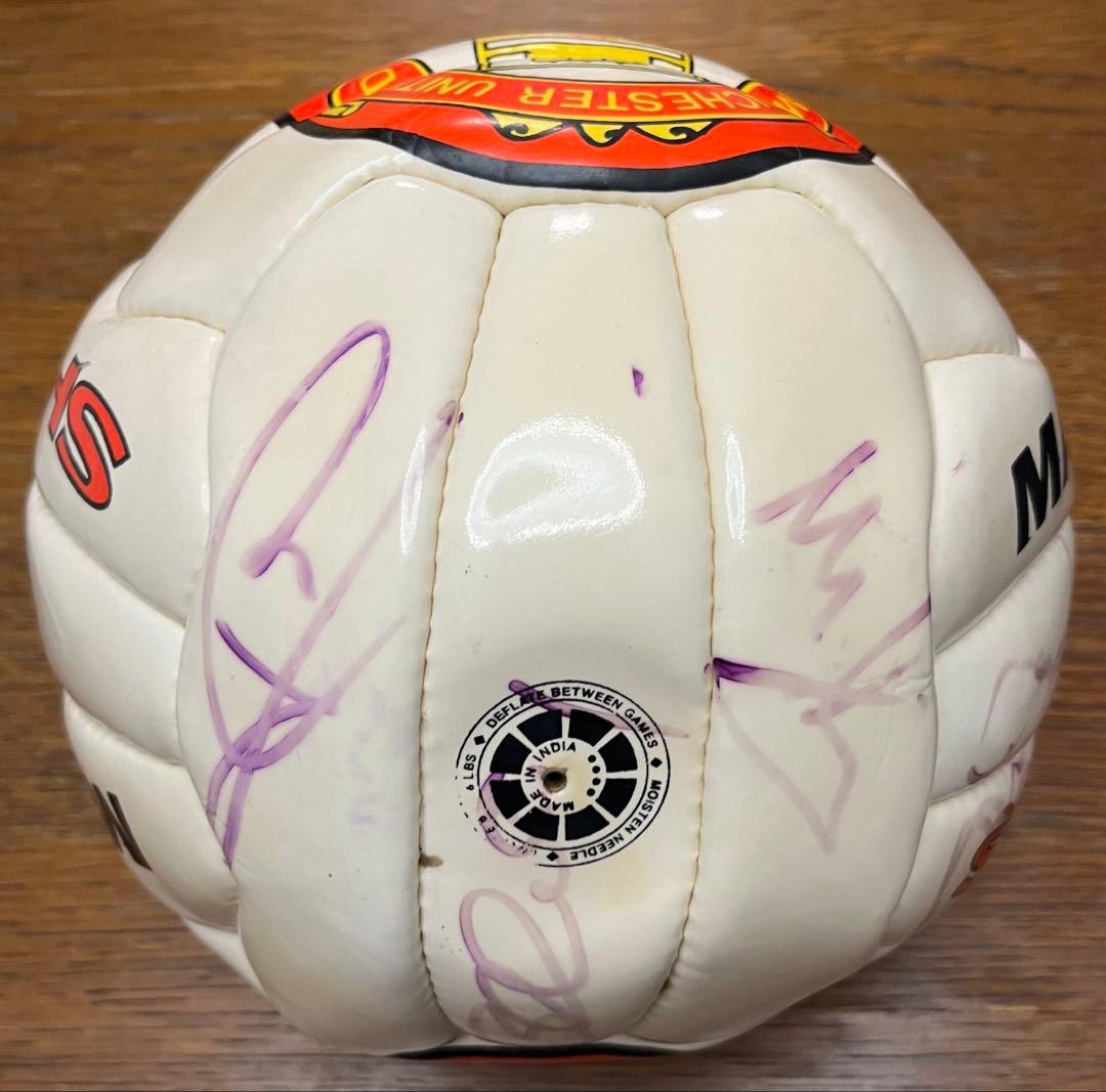1997年シャープカップ マンチェスター・ユナイテッド サイン入りサッカーボール