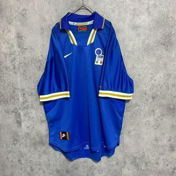 イタリア代表　96-97/H ユニフォーム　ナイキ　メンズL サッカー　古着
