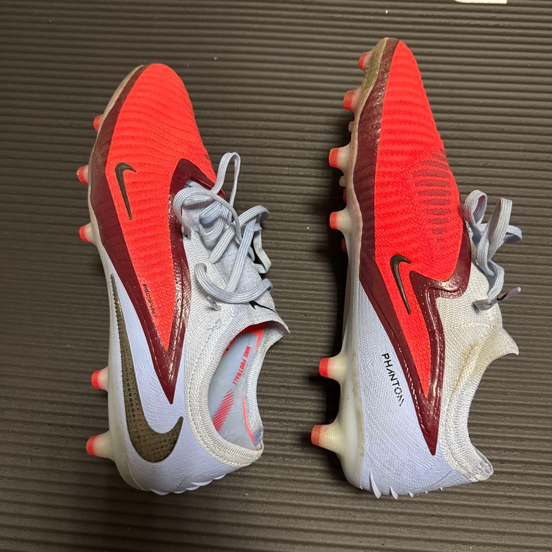 Nike Phantom サッカーシューズ レッド/グレー