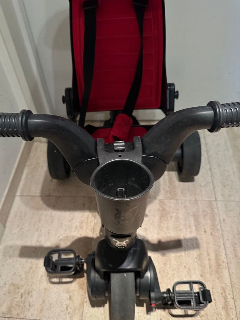 ⭐︎doona LIKI TRIKE リキトライク 赤⭐︎折り畳み三輪車