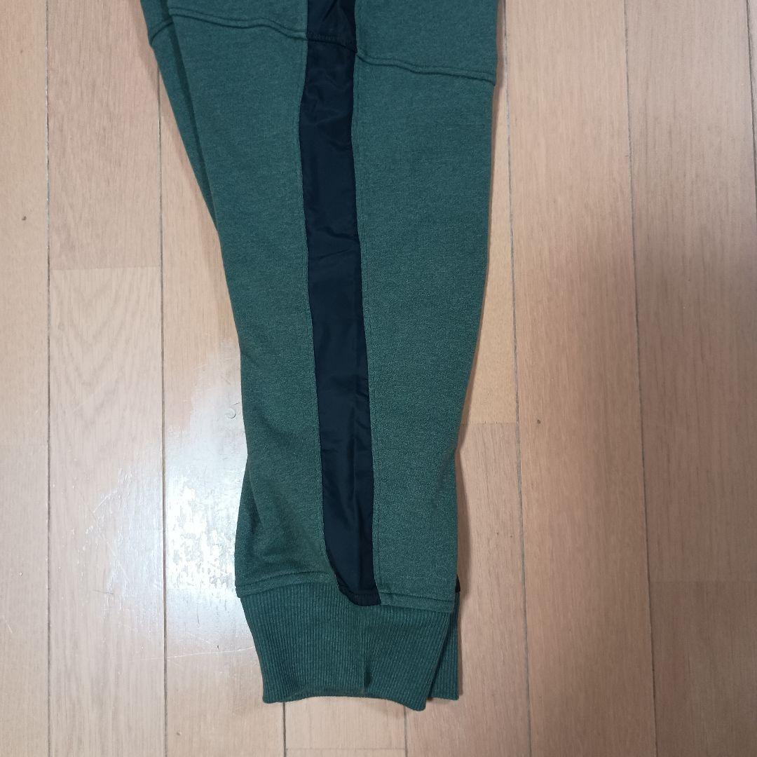 UNDER ARMORアンダーアーマー グリーンジャージパンツ XLサイズ新品