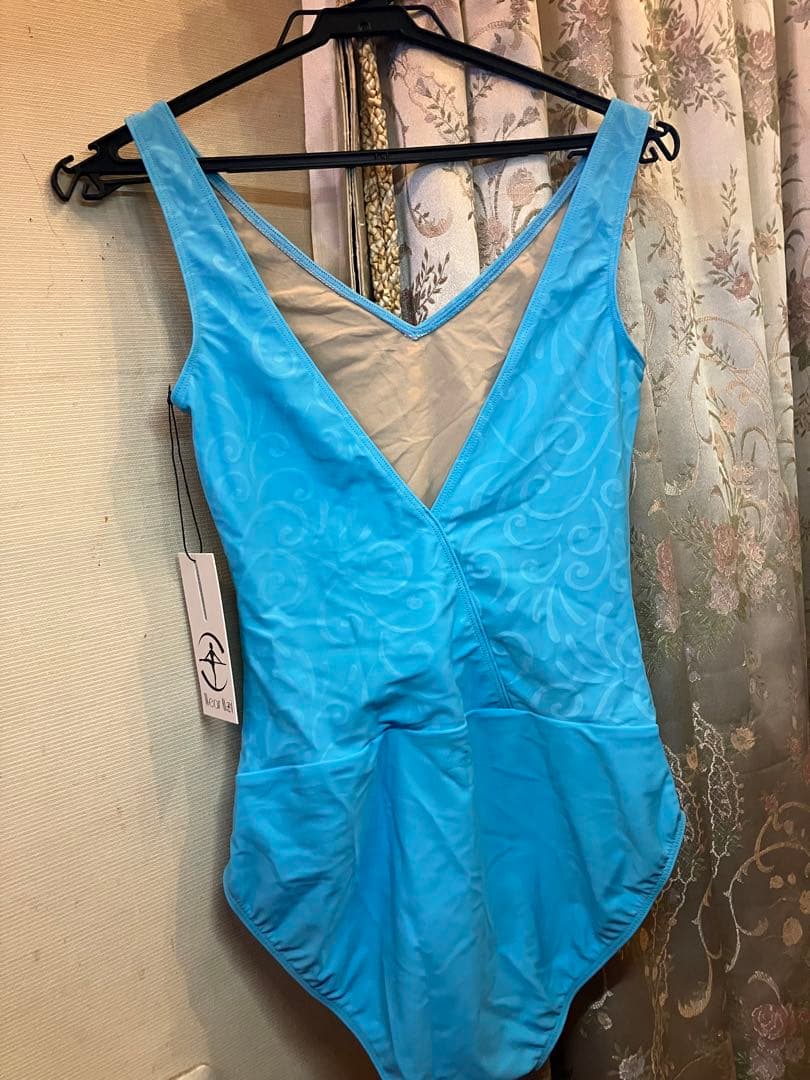 Wearmoi ウェアモア　Mタグ付き新品