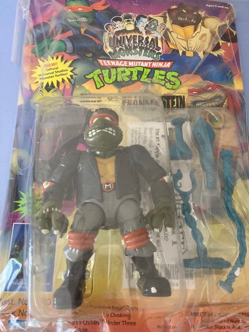 タートルズ　ユニバーサルモンスターズ ミケランジェロ