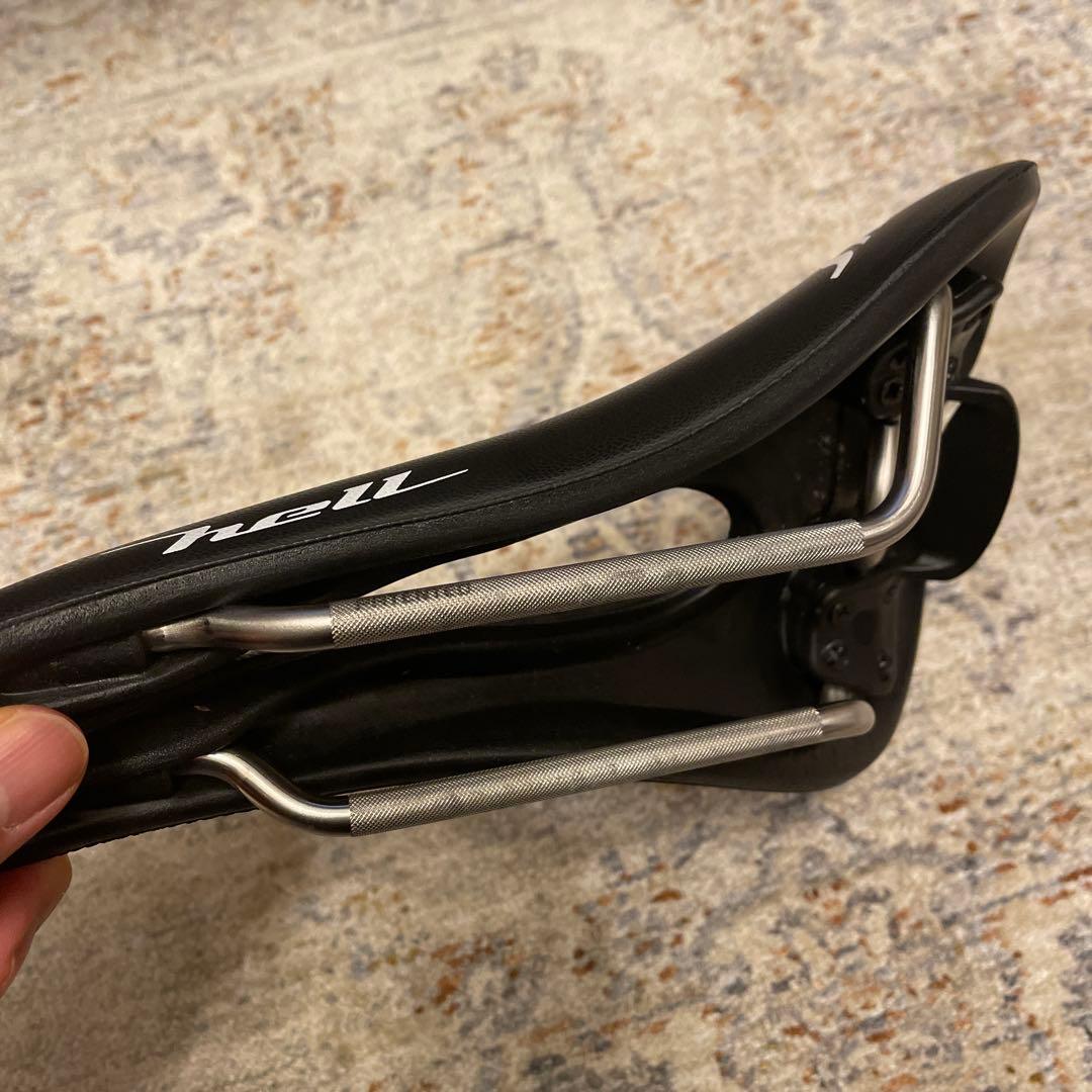セラ　セスエムピー ヘル　SELLE SMP HELL