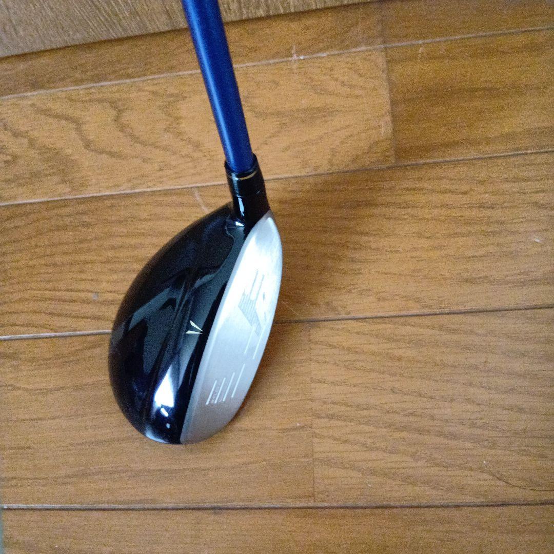 XXIO13UのハイブリッドSR4番打ち放し場試打のみ 新品同様超美品