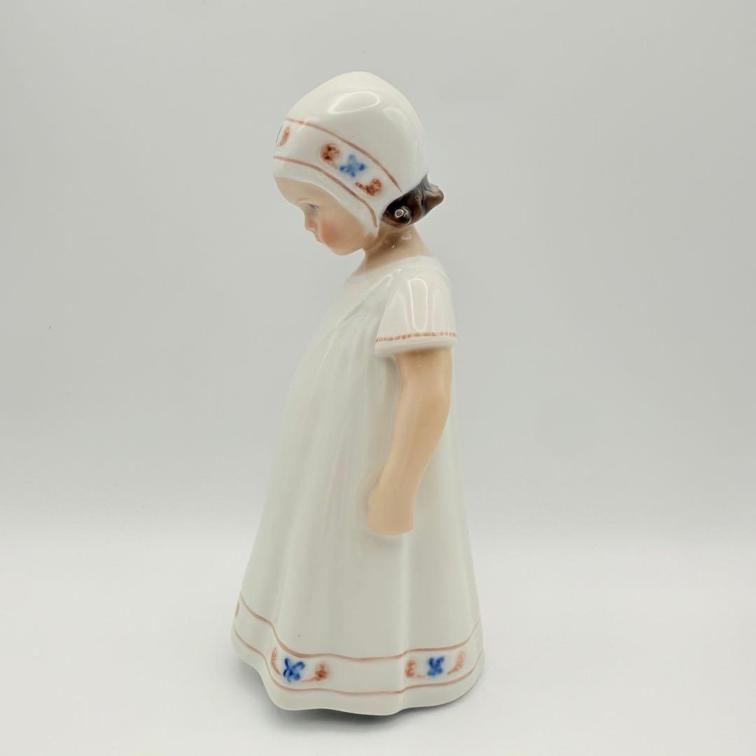 ロイヤルコペンハーゲン 白い服を着た ELSE フィギュリン