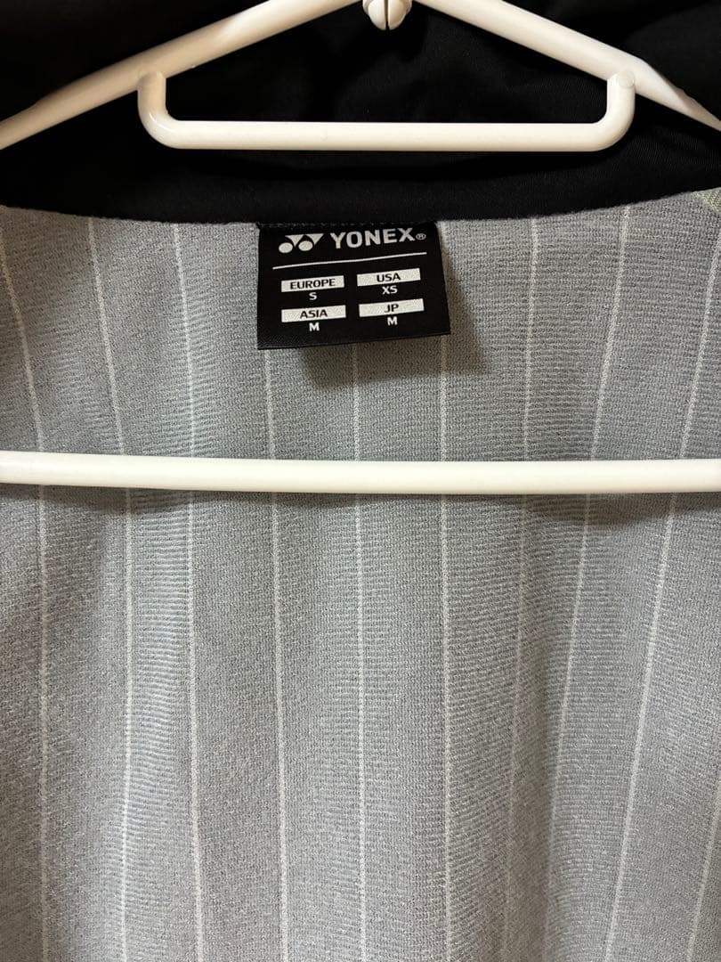 超美品 YONEX ユニウィンドウォーマーシャツ 裏地付 M マリンブルー