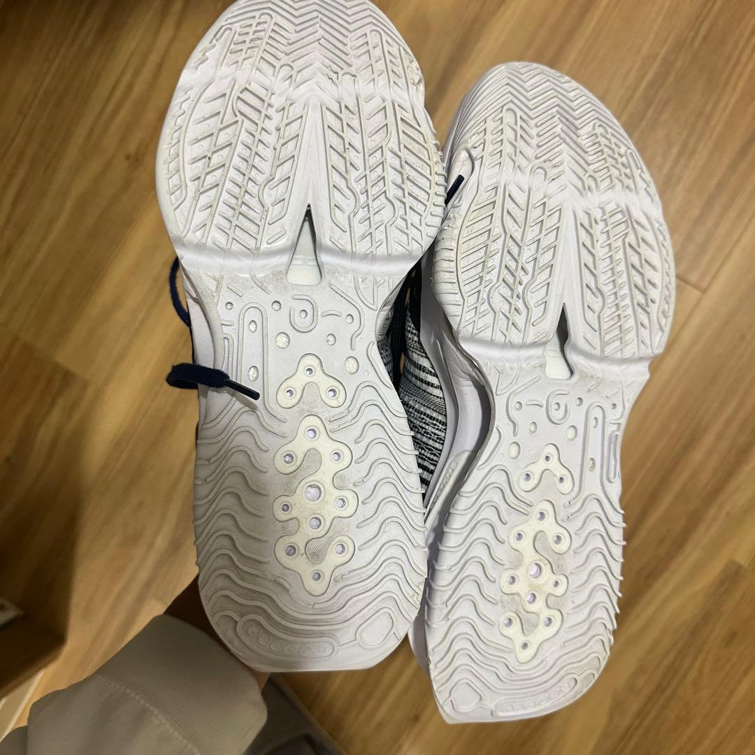 NIKE AIR ZOOM G.T. JUMP 2 箱あり