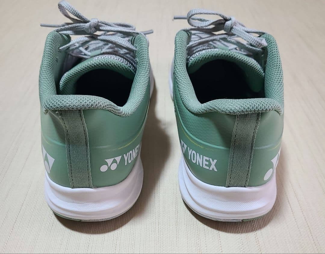 YONEX SHAD5WG テニスシューズ 4E 幅広 グレー/グリーン